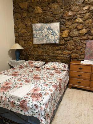 The -300 -A Centrally Located Heritage Home Sparta Dış mekan fotoğraf
